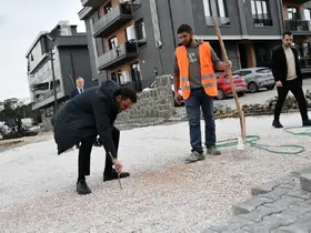 Başiskele’de altyapısı tamamlanan cadde ve sokaklar yenileniyor
