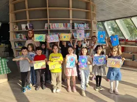 Başiskele’de çocuklar ebru sanatıyla tanıştı
