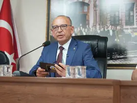 Başkan Akın: "Yatırım için siyasi risk almaya devam edeceğiz"
