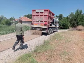 Başkan Arslan üstyapı çalışmaları hakkında sahada bilgi aldı
