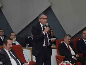 Başkan Aslan’dan Bakan Bolat’a Van için kritik mesajlar
