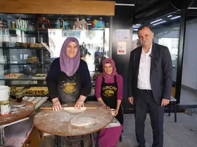 Başkan Balaban esnaf ziyaretlerine devam ediyor
