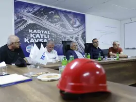 Başkan Büyükkılıç, Kartal Katlı Kavşağı’nda çalışmaları adım adım izliyor
