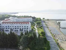 Başkan Ertaş "Otellerimizde ciddi bir doluluk var"
