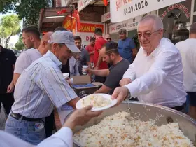 Başkan Ertaş, şehit ve gaziler için düzenlenen hayra katıldı
