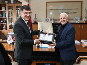 Başkan Eyüp Kahveci: "Kütahya’daki tüm kurum ve kuruluşlarımızla omuz omuza çalışacağız"
