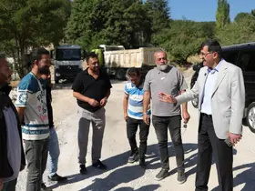 Başkan Kahveci, 30 Ağustos Mahallesi’ndeki çalışmaları yerinde inceledi
