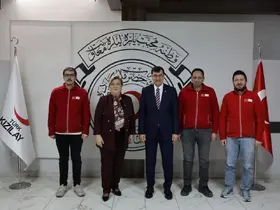 Başkan Kahveci’den Kütahya Türk Kızılay İl Merkezi’ne ziyaret
