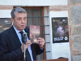 Başkan Künkcü, ahilik kültürünü kitapla geleceğe taşıdı
