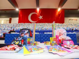 Başkan Sandıkçı: "Birinci sınıfa başlayan tüm öğrencilere çanta ve kırtasiye seti belediyemizden hediye"
