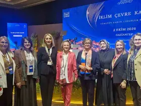 Başkan Tekin, Gaziantep’te kadın liderlerle bir araya geldi

