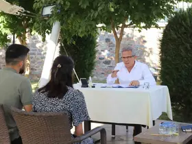 Başkan Tetik, halk gününde vatandaşları dinledi
