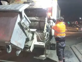 Başkan Zencirci ekipleri sahadan çekti
