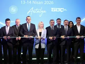 Batı Akdeniz Kariyer ve İstihdam Fuarı kapılarını açtı
