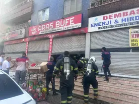 Batman’da büfe alevlere teslim oldu
