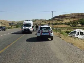 Batman’da minibüs ile otomobil çarpıştı: 11 yaralı
