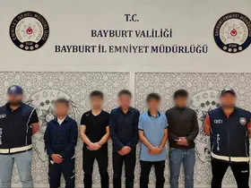 Bayburt’ta 5 düzensiz göçmen yakalandı
