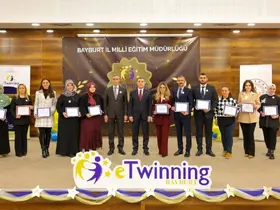 Bayburt’ta 9 okul ‘eTwinning Okulu’ ünvanı aldı
