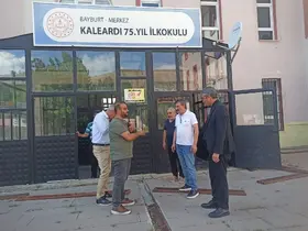 Bayburt’ta eğitim öğretim hazırlıkları tamamlanan okullarda inceleme yapıldı
