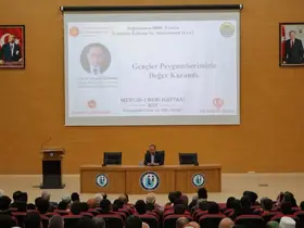 Bayburt’ta ’Gençler Peygamberimizle Değer Kazandı’ konulu konferans düzenledi
