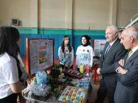 Bayburt’ta öğrencilerin bilim projeleri sergilenmeye devam ediyor
