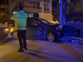 Bayındır’da otomobiller çarpıştı: 1 yaralı
