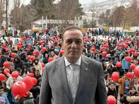 ‘Bayrak sevgisi’ temasıyla okullarda ikinci dönem başladı
