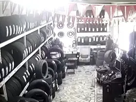 Bayrampaşa’da iş yerine düzenlenen silahlı saldırı kamerada
