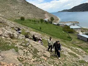 BEDOSK, Van’ın saklı güzelliklerinden biri olan İnköy’e yürüyüş düzenledi
