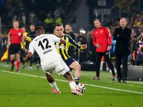 Beşiktaş 2 maç sonra Kadıköy’de kaybetti
