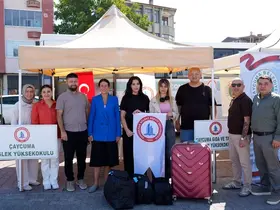 BEUN ailesi, yeni öğrencilerini terminallerde karşıladı
