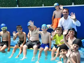Beylikova Belediyesi yaz dönemi ücretsiz yüzme kurslarını başlattı
