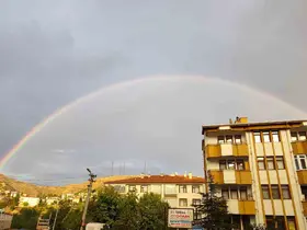 Beypazarı semaları gökkuşağı ile renklendi
