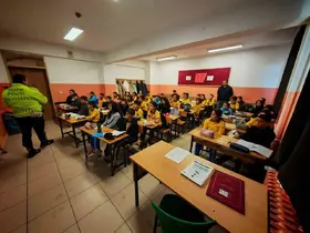 Beypazarı’nda okullarda trafik ve yaya güvenliği eğitimi

