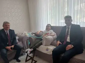 Beyşehir’de evde eğitim gören öğrenciler unutulmadı