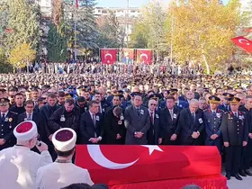 Bilecik şehidini 15 bin kişi ile uğurladı
