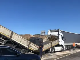 Bilecik’te 3 aracın karıştığı zincirleme trafik kazasında 1 kişi yaralandı
