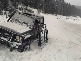 Bilecik’te buzlanma kazaya neden oldu otomobil takla attı
