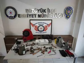 Bilecik’te metruk binada hırsızlık girişimi: 2 şüpheli yakalandı
