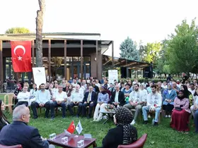 Bilim Kafe’de Gazze’nin çocukları, eğitim ve gelecek konuşuldu
