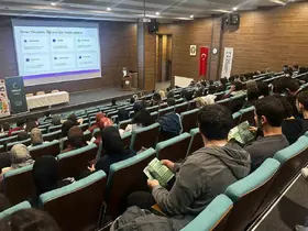 ’Bilinçli nesiller, bağımsız gelecek’ eğitimleri TOGÜ genelinde yaygınlaşıyor
