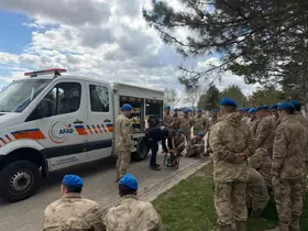 Bingöl’de jandarma personeline enkazda arama kurtarma eğitimi
