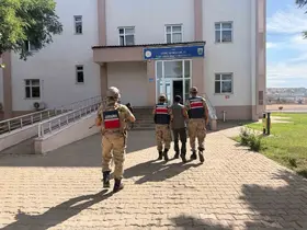 Bingöl’de jandarmadan uyuşturucu ve kaçakçılık operasyonları
