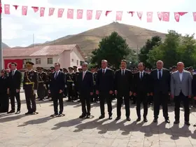 Bitlis’te 30 Ağustos Zafer Bayramı kutlandı
