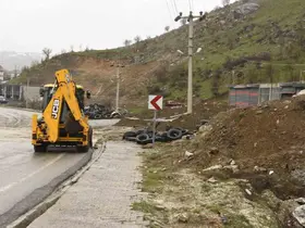 Bitlis’te yağışlardan dolayı toprak kayması meydana geldi
