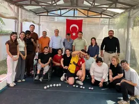 Bocce sahasında kuşaklar buluştu
