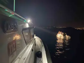 Bodrum’da 20 düzensiz göçmen kurtarıldı
