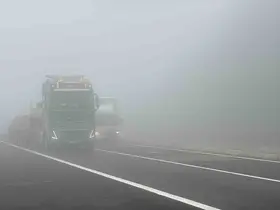 Bolu Dağı sisle kaplandı, görüş mesafesi 20 metreye düştü
