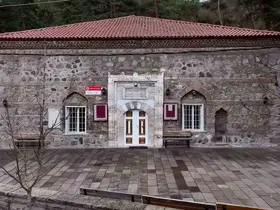 Bolu’da 500 yıllık cami, ilk günkü ihtişamını koruyor
