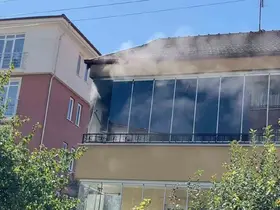 Bolu’da balkon yangını paniğe neden oldu
